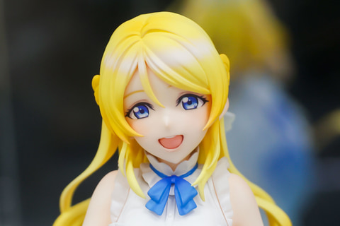 Her gentle smile is irresistible!